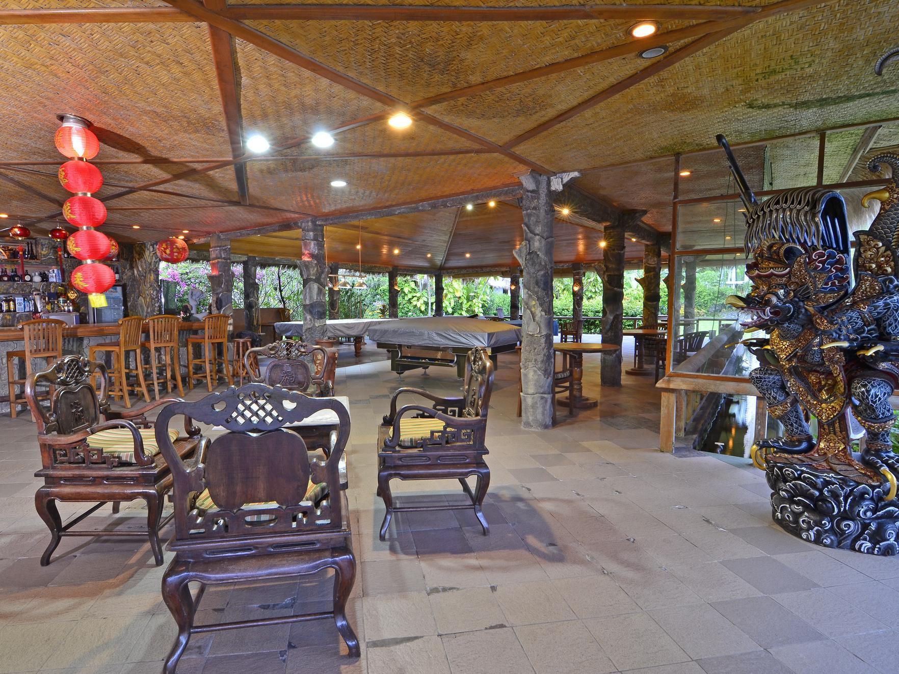 Pasific Beach Cottages Mangsit Esterno foto